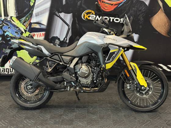 SUZUKI V-STROM 800 SUZUKI V-STROM 800